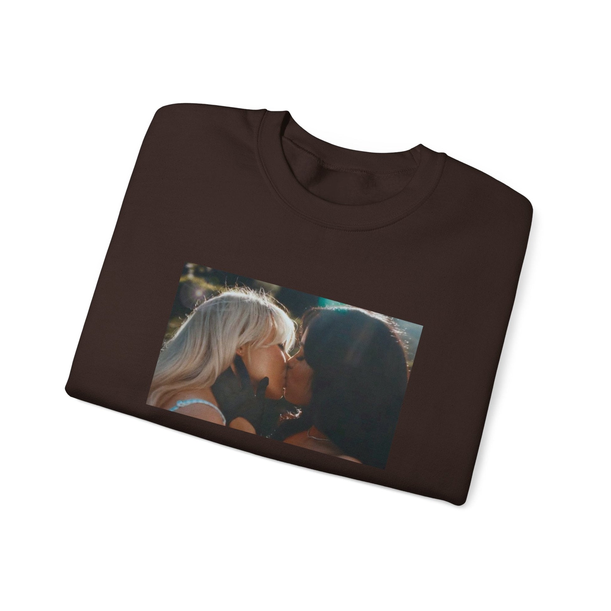 Sabrina Carpenter and Jenna Ortega Kiss Sweatshirt, Sabrina Carpenter Taste, Short n Sweet, Sabrina Carpenter Merch, Sabrina Carpenter Shirt Sweatshirt - Clarity Threads