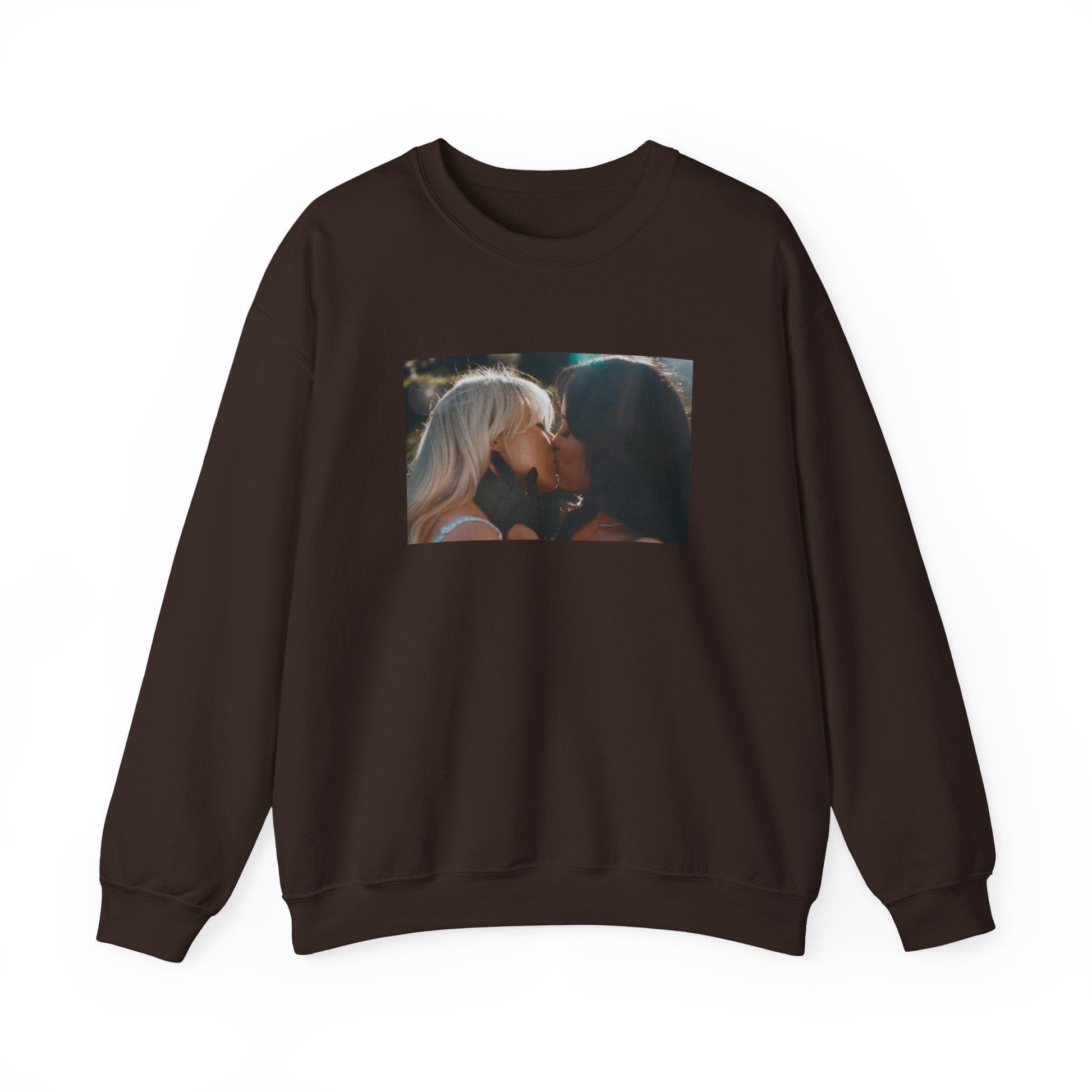 Sabrina Carpenter and Jenna Ortega Kiss Sweatshirt, Sabrina Carpenter Taste, Short n Sweet, Sabrina Carpenter Merch, Sabrina Carpenter Shirt Sweatshirt - Clarity Threads